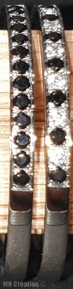 BAGUE NOIRE ET NOIRE ET BLANCHE