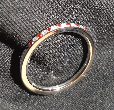 Bague Rouge et Blanche