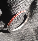 Bague 13 zirconium rouge